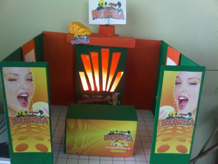 STAN PUBLICIDAD EXTERIOR MUSICA, ILUMINACION Y MOVIMIENTO